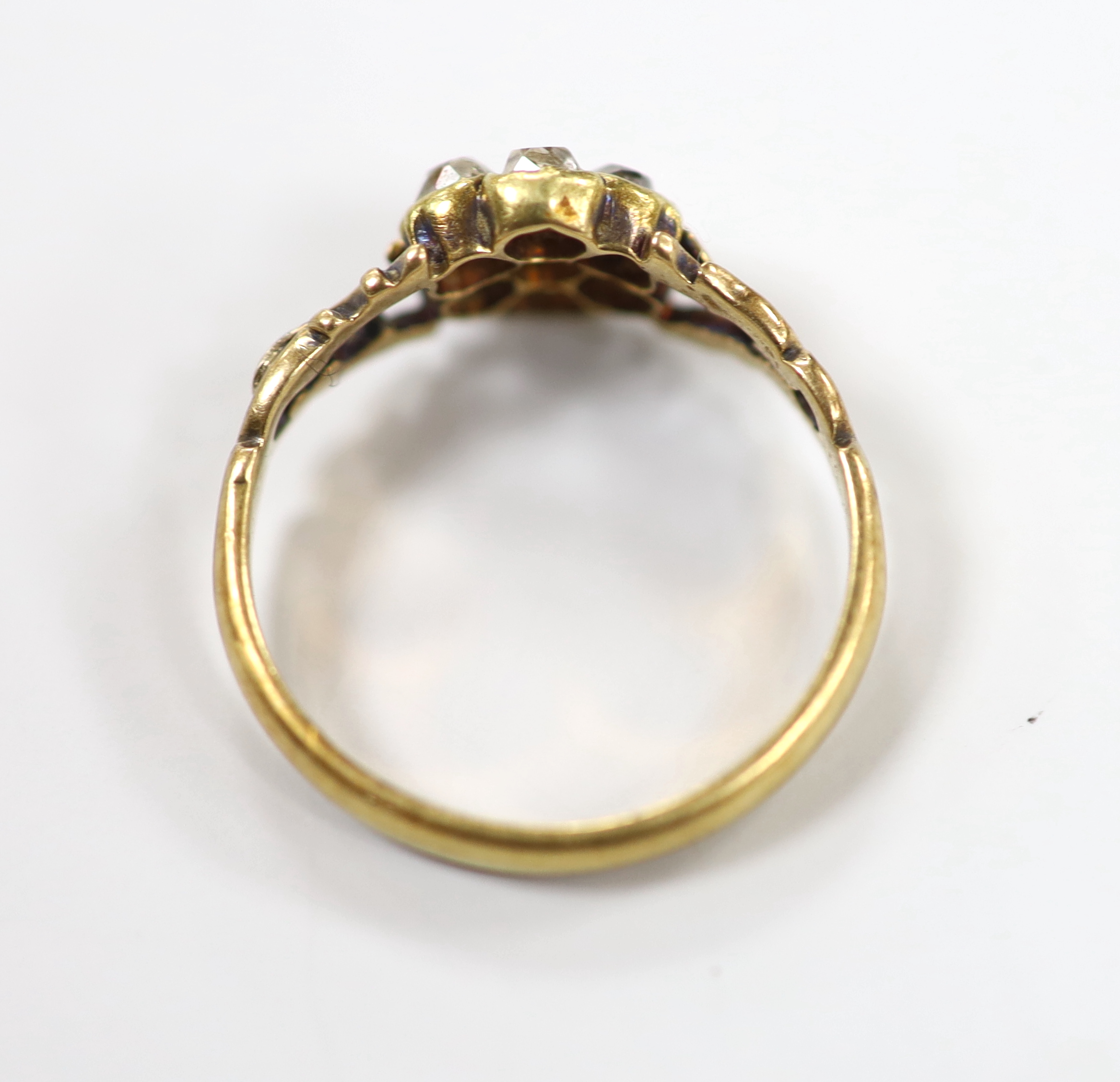 A late Victorian 18ct and diamond cluster set ring (stone missing), size P/Q, gross weight 3.6 grams.